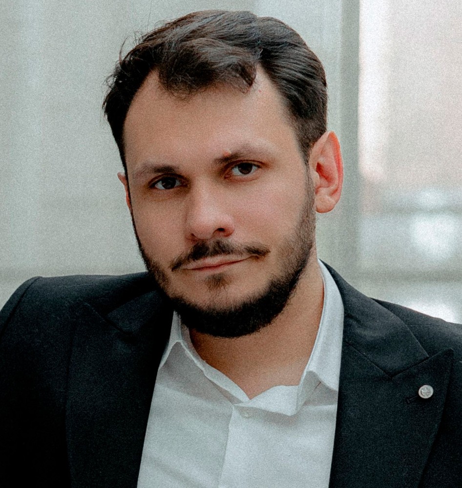 Алексей Корнаковский